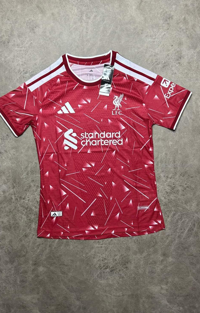 CAMISETA DEL LIVERPOOL VERSION JUGADOR 
